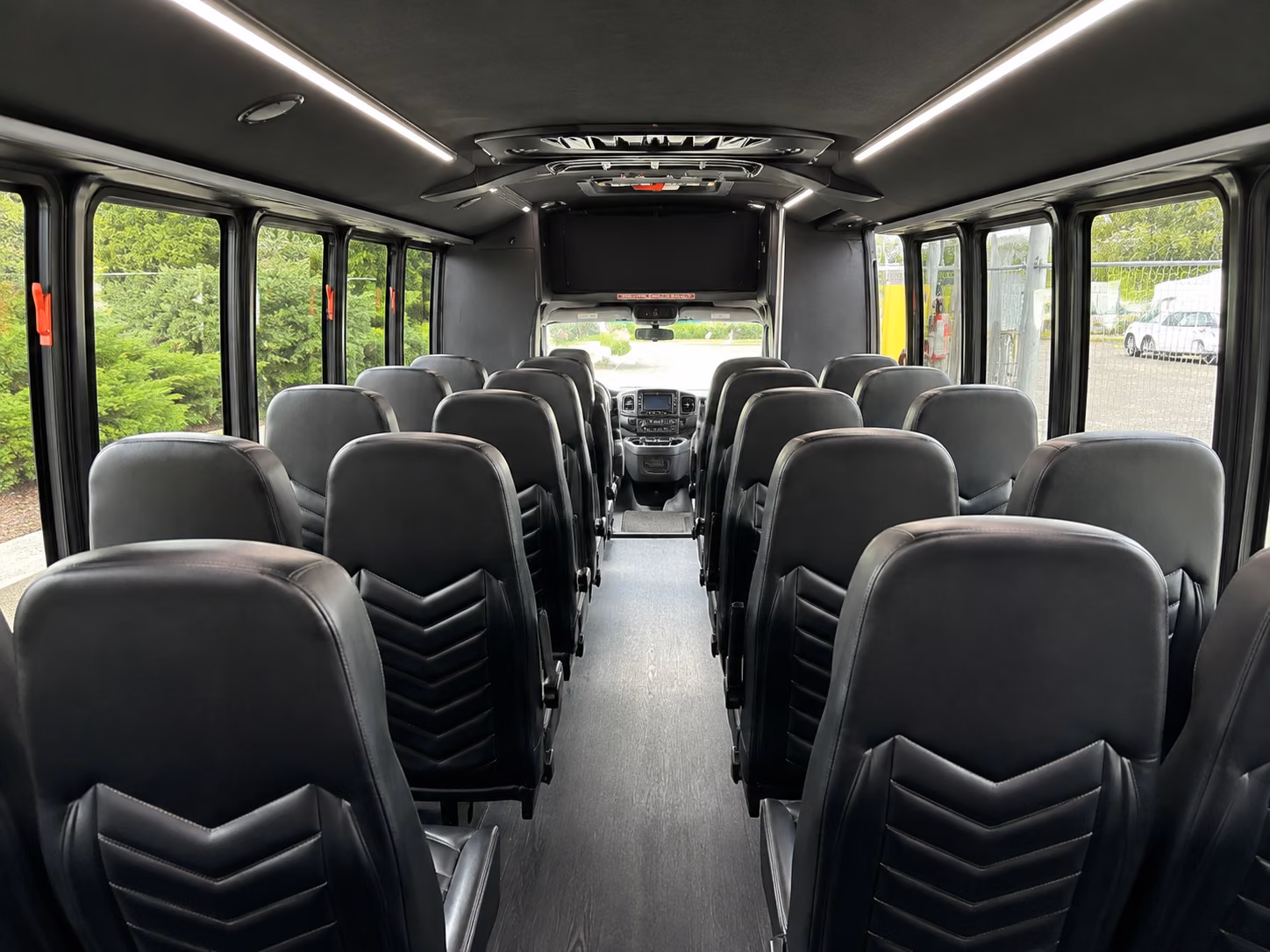 airport transfers between bur lancaster and quartz hill
